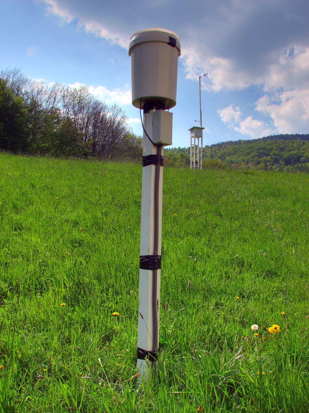 gal/Wetterstation/Alte Station/Wetterhuette_09.jpg